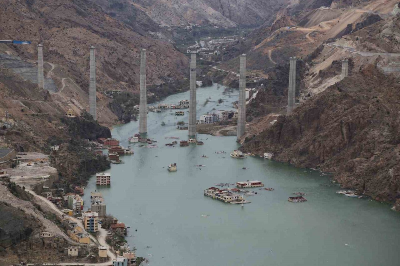 Eski ve yeni Yusufeli aynı karede