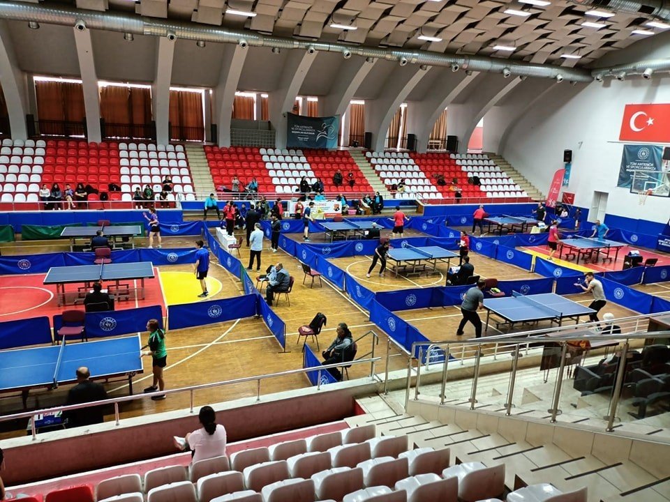 Hızlı raketler, madalyalarına kavuştu