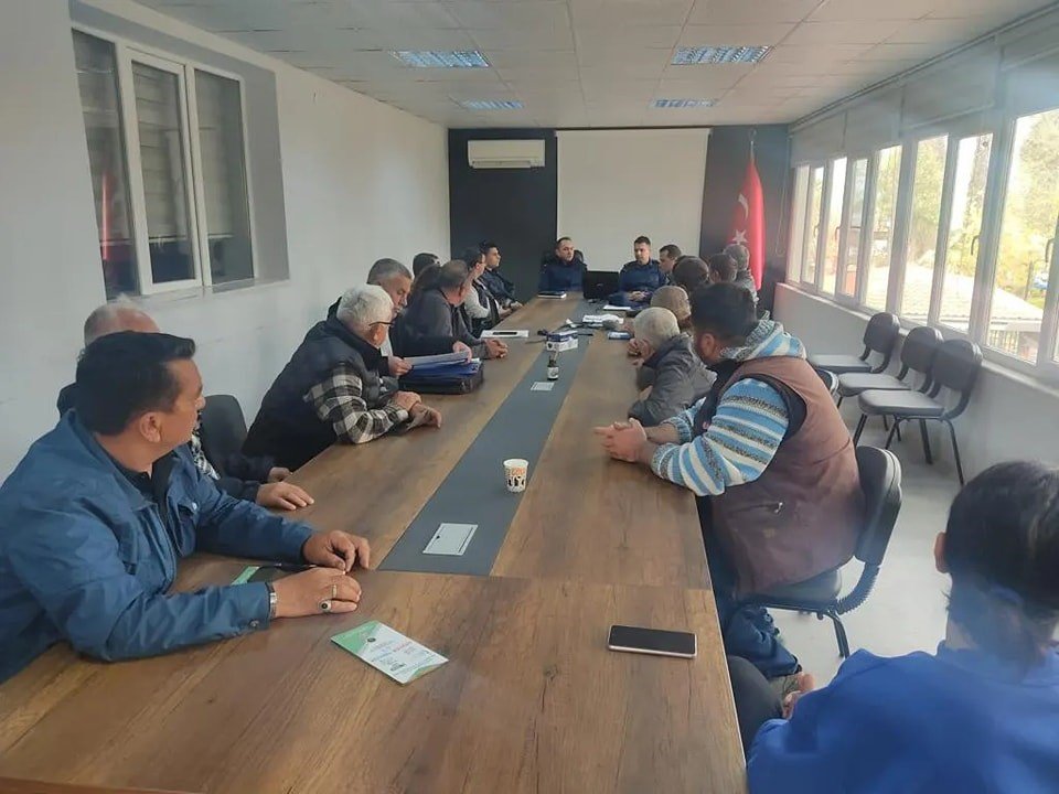 Sahil güvenlik, balıkçıları bilgilendirdi