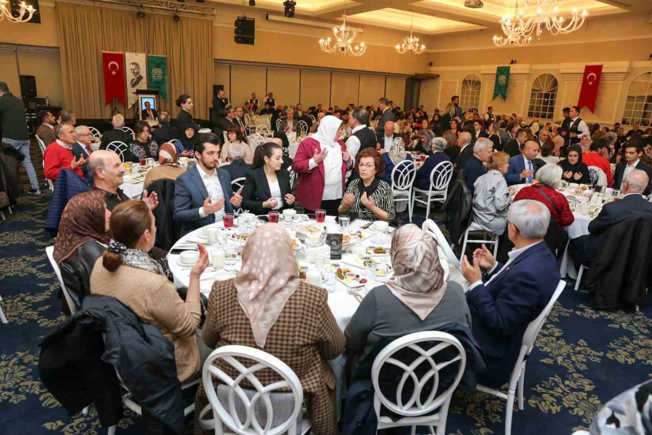 Başkan Turgay Erdem şehit yakınları ve gazilerle iftarda buluştu