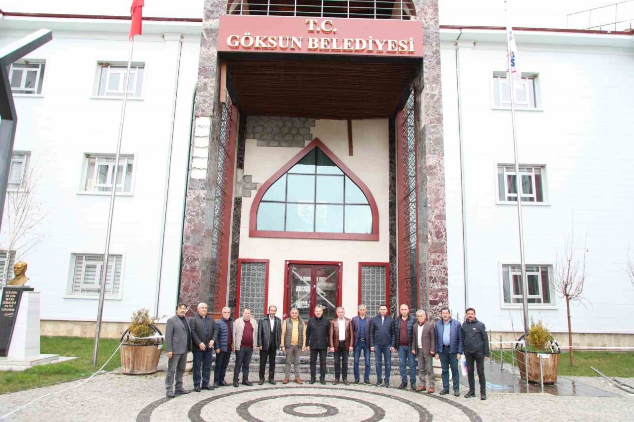 Develi Belediyesi’nden Göksun Belediyesi’ne ‘kardeşlik ziyareti’