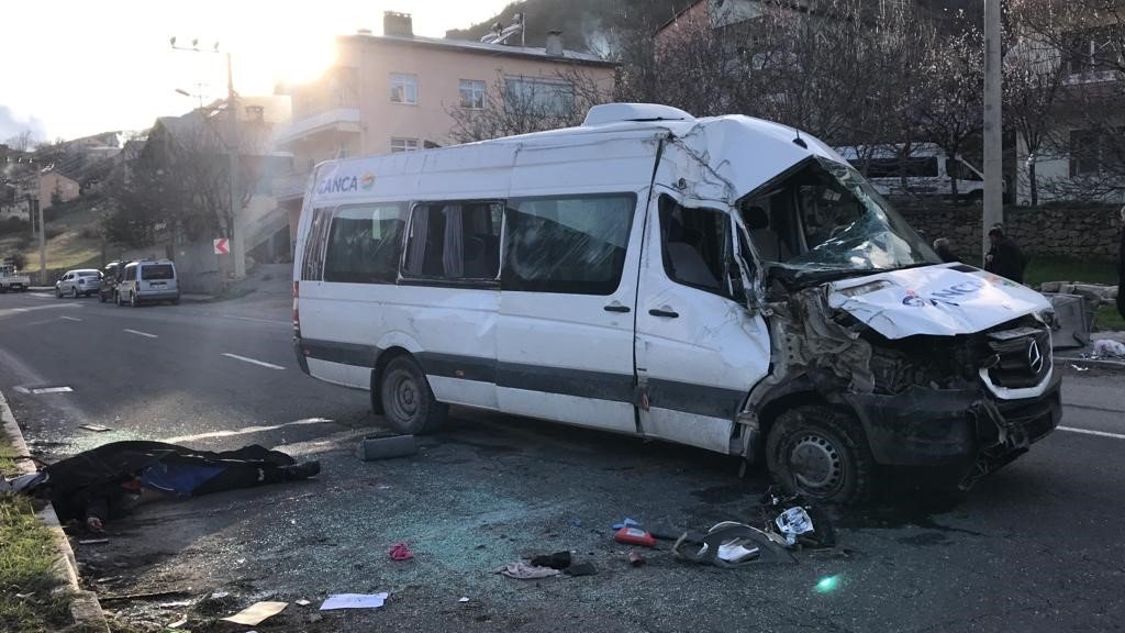 Gümüşhane’de işçi servisi kazası: 1 ölü, 7 yaralı