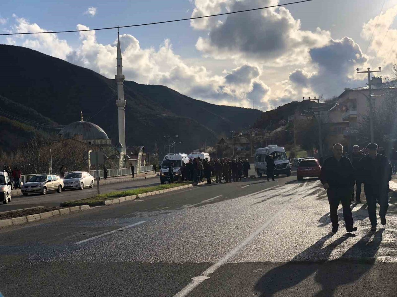 Gümüşhane’de işçi servisi kazası: 1 ölü, 7 yaralı