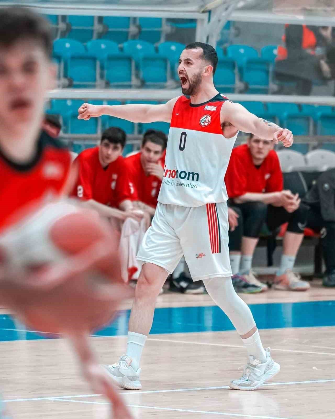 İlkler Şehri Uşak, Türkiye Basketbol Ligi’ne göz kırpıyor