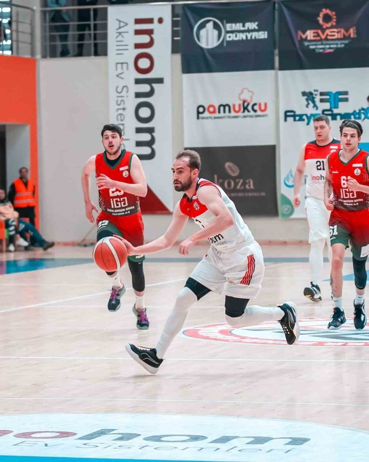 İlkler Şehri Uşak, Türkiye Basketbol Ligi’ne göz kırpıyor