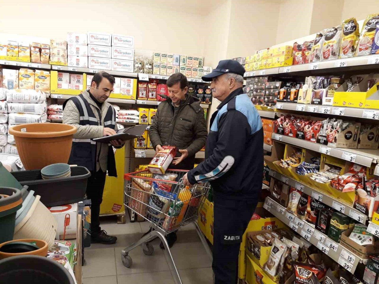 Kars’ta ‘fahiş’ fiyat uygulaması sürüyor