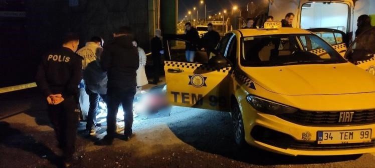 Ticari takside silahla vurulmuş halde bulundu