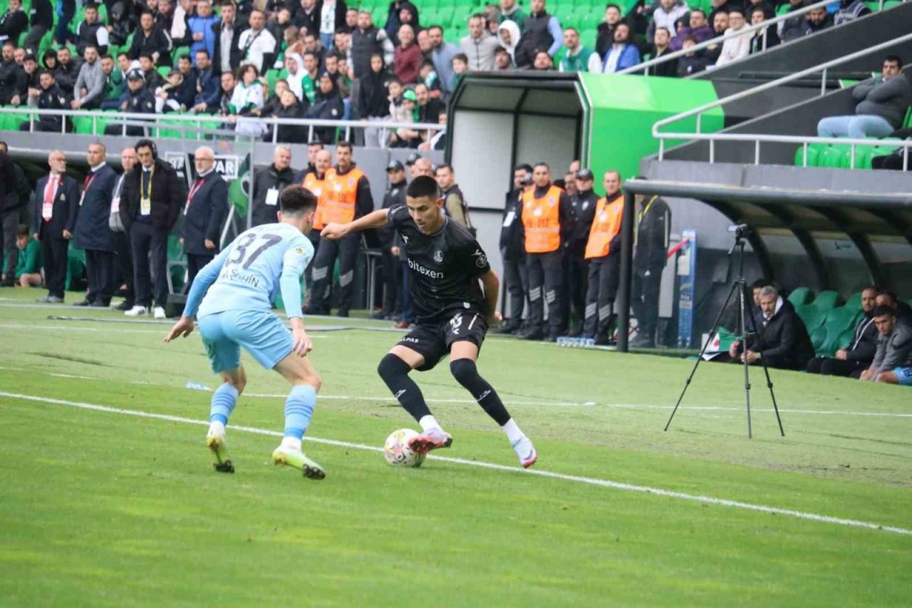 Spor Toto 1. Lig: Sakaryaspor: 2 - Manisa FK: 0