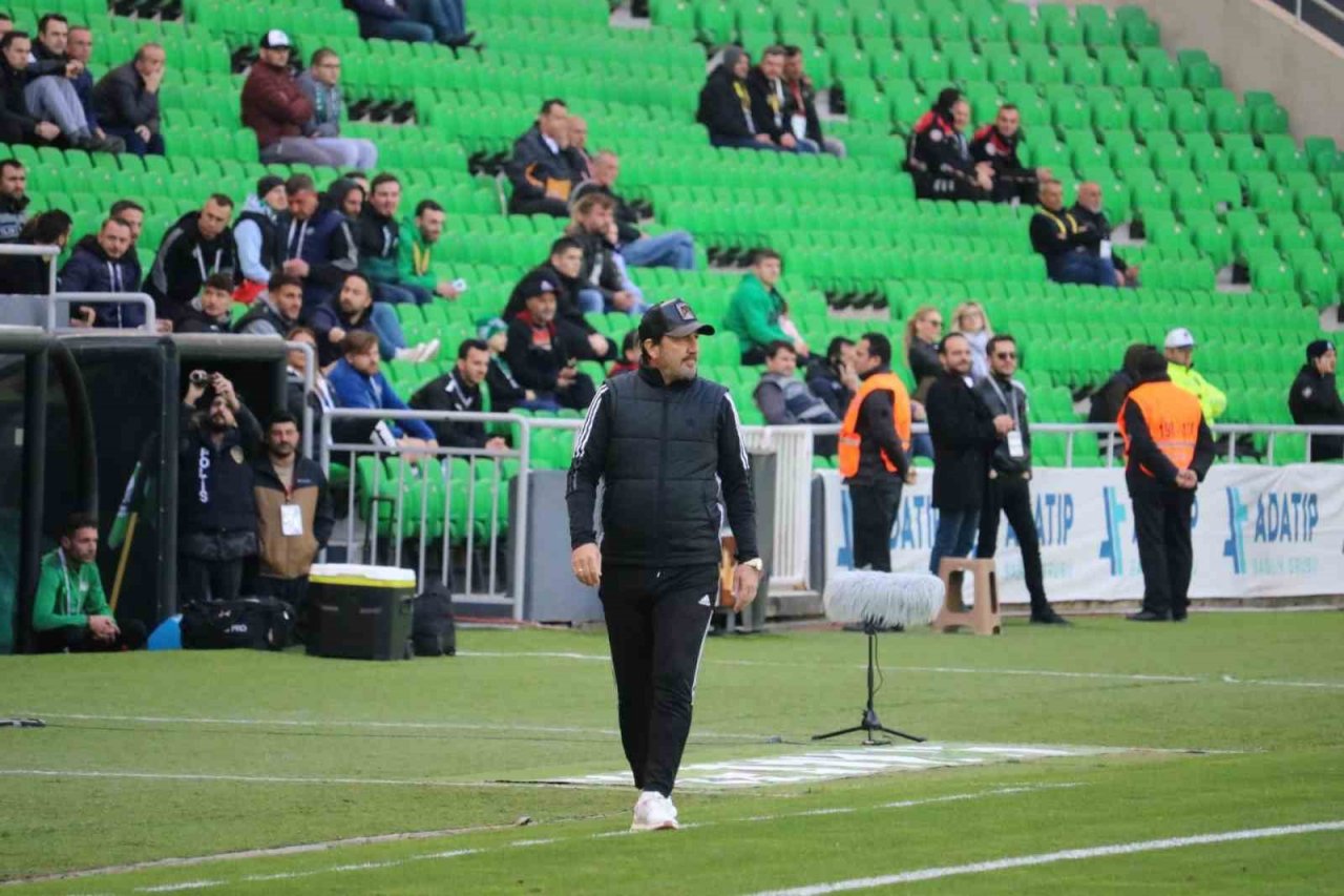 Spor Toto 1. Lig: Sakaryaspor: 2 - Manisa FK: 0