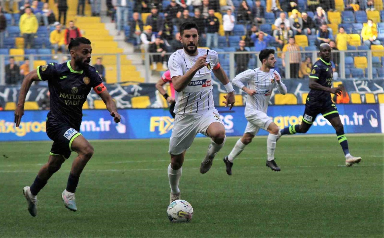 Spor Toto Süper Lig: MKE Ankaragücü: 3 - İstanbulspor: 2 (Maç sonucu)