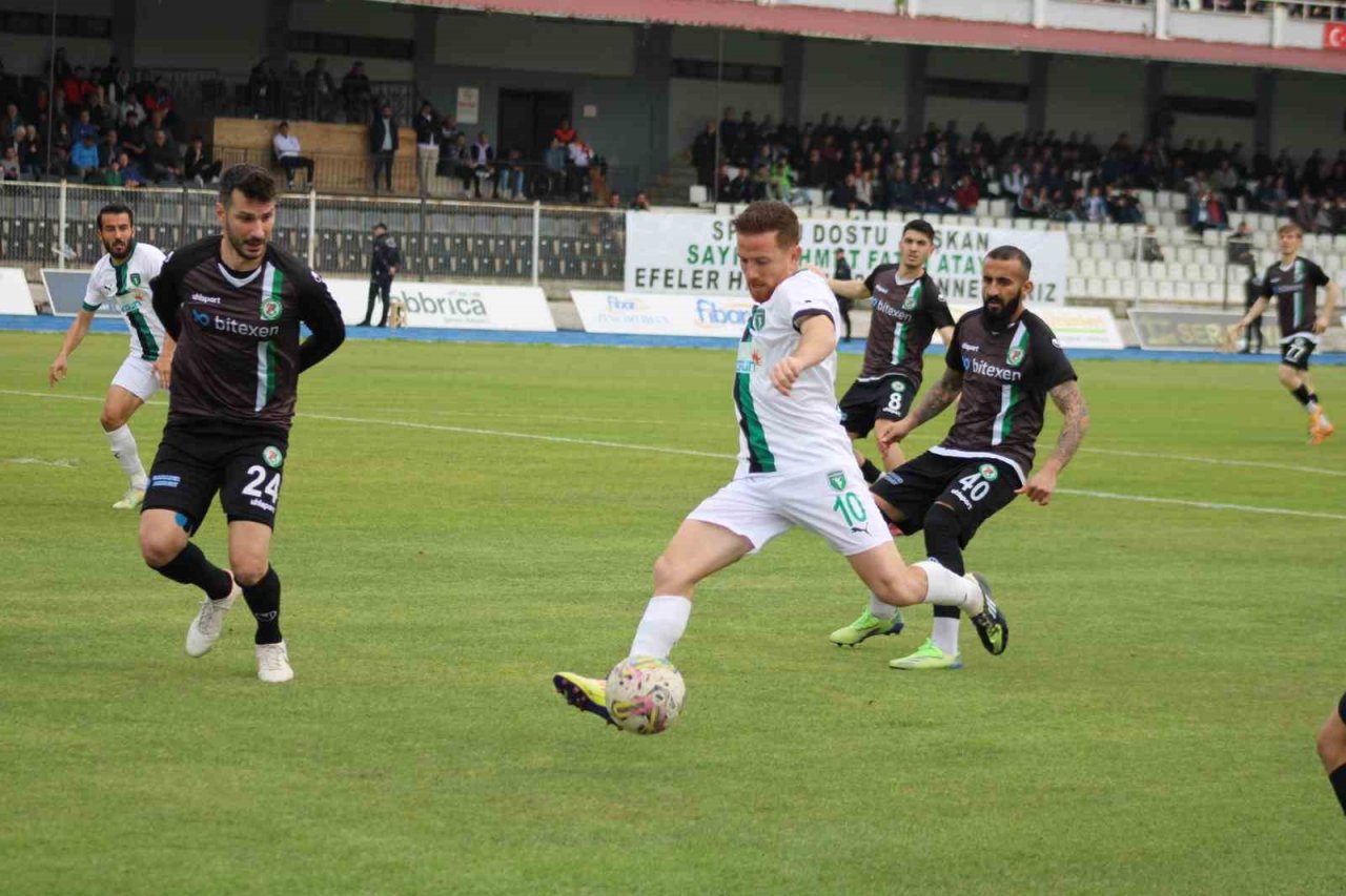 TFF 3. Lig: Efeler 09 SFK: 0 - Sapanca Gençlikspor: 0