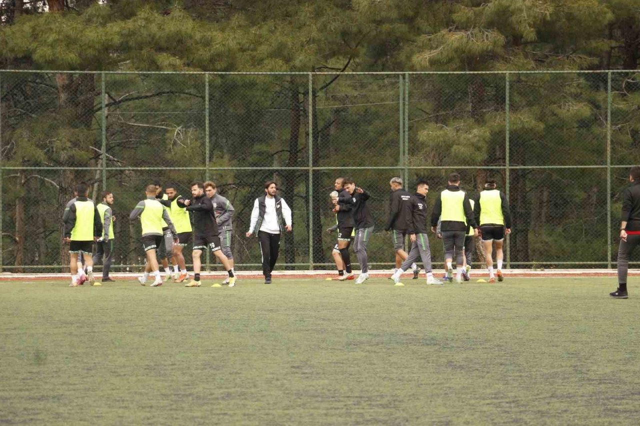 Yeşilçınar kader maçına galibiyet için çıkacak