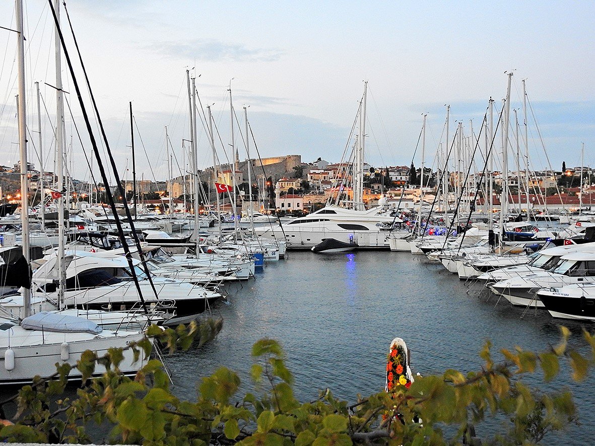 Çeşme’de bayram hazırlığı