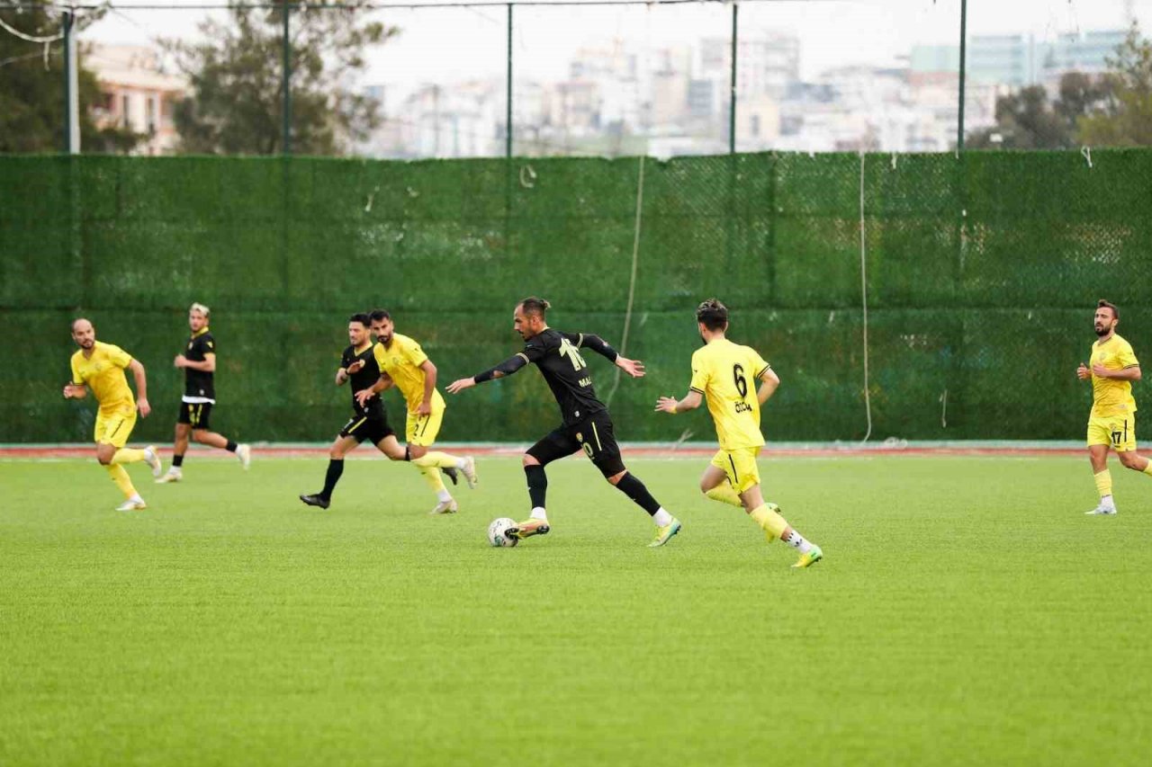 Aliağaspor FK 3. Lig’in kapısını araladı