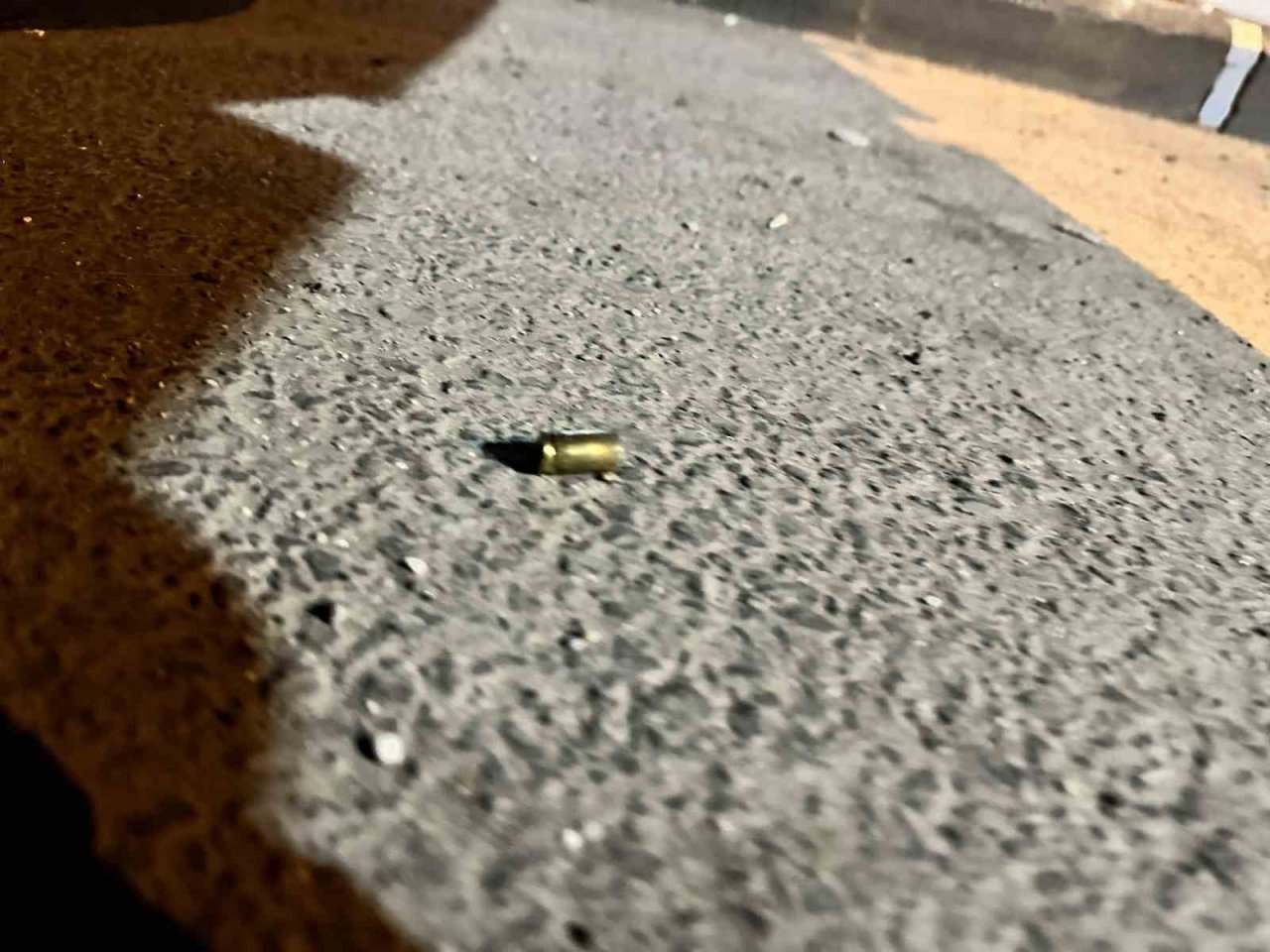 Akhisar’da havaya 4 el ateş açıp kaçan şüpheli aranıyor