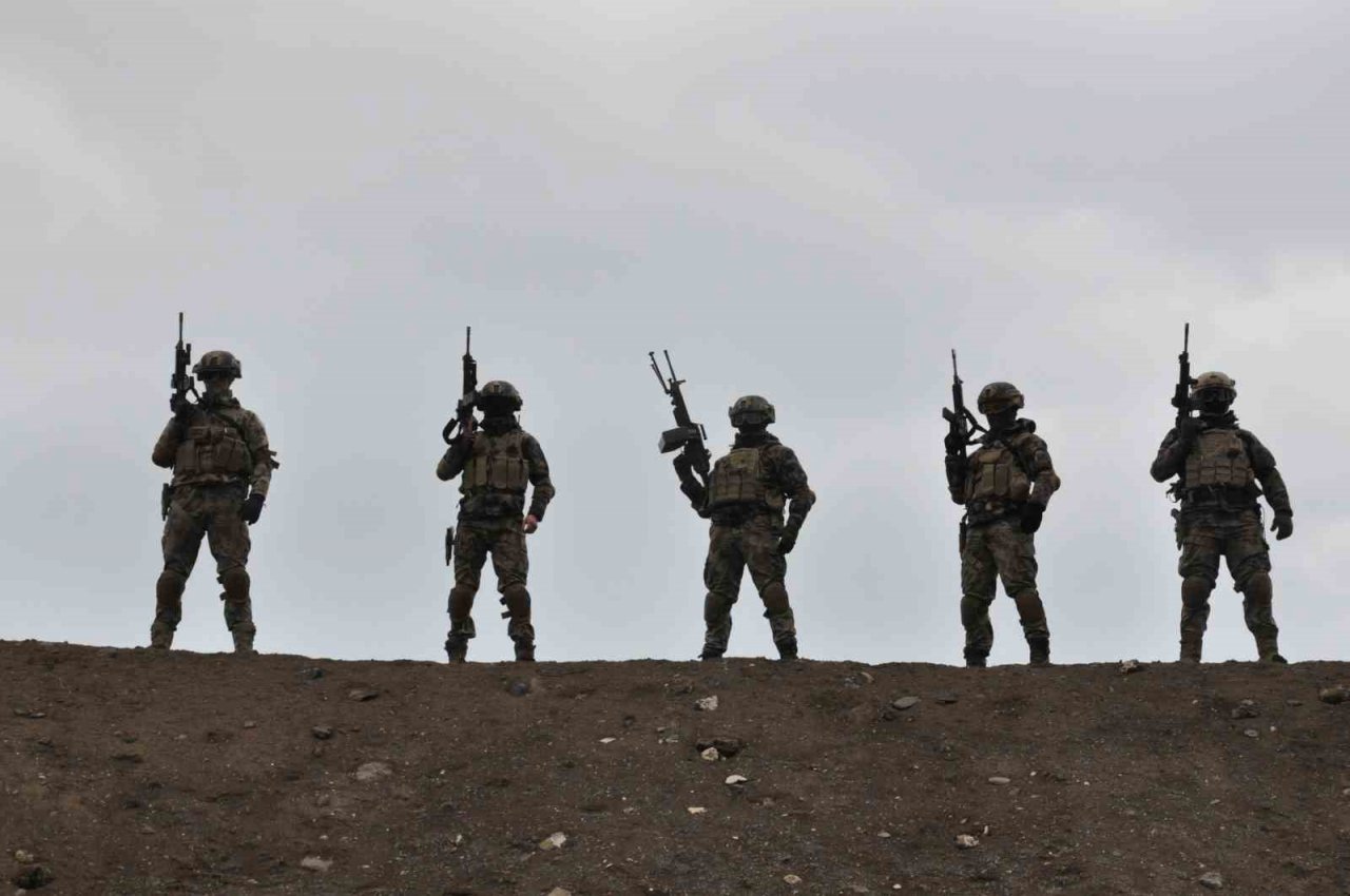 Kars’ta PÖH’lerden nefes kesen tatbikat