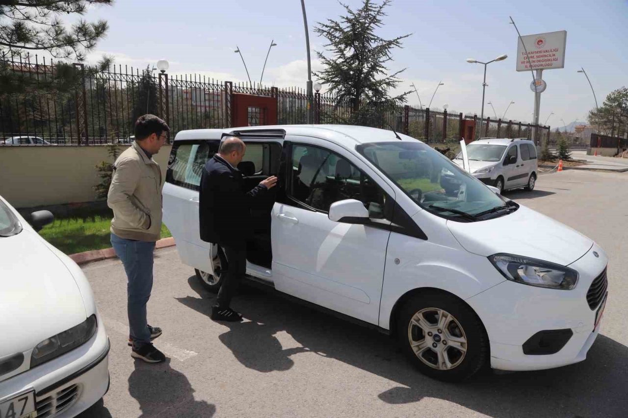 Kayseri Büyükşehir’den Adana’ya teknik destek