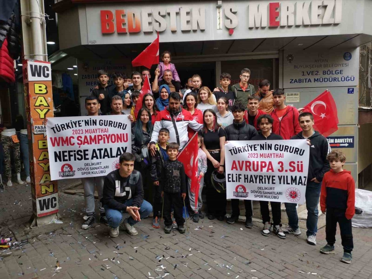 Aydın’da başarılı sporcular coşkuyla karşılandı