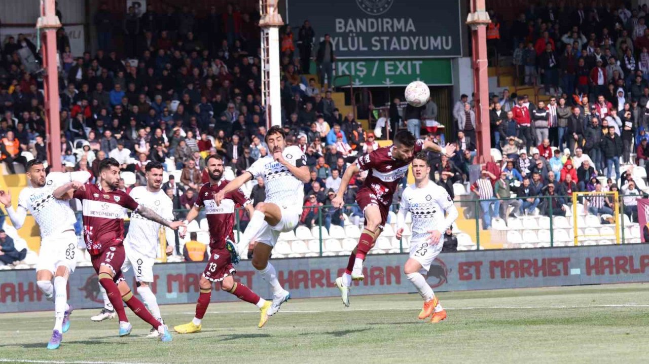 Spor Toto 1. Lig: Beyçimento Bandırmaspor: 2 - Altay: 1