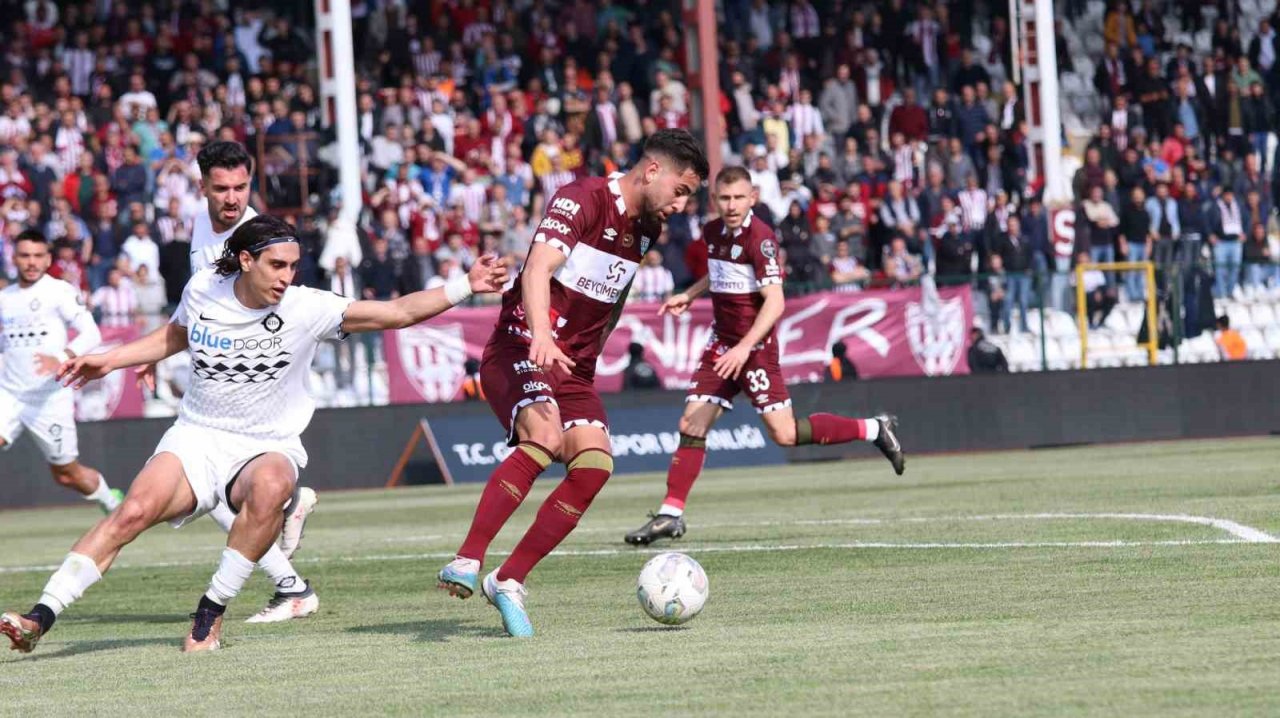 Spor Toto 1. Lig: Beyçimento Bandırmaspor: 2 - Altay: 1
