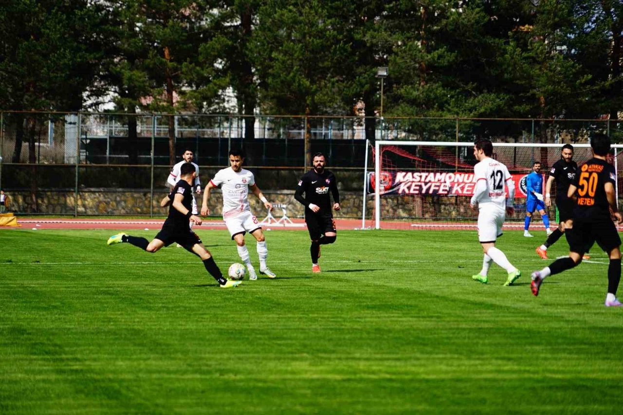 TFF 2. Lig: GMG Kastamonuspor: 0 - İskenderunspor: 2