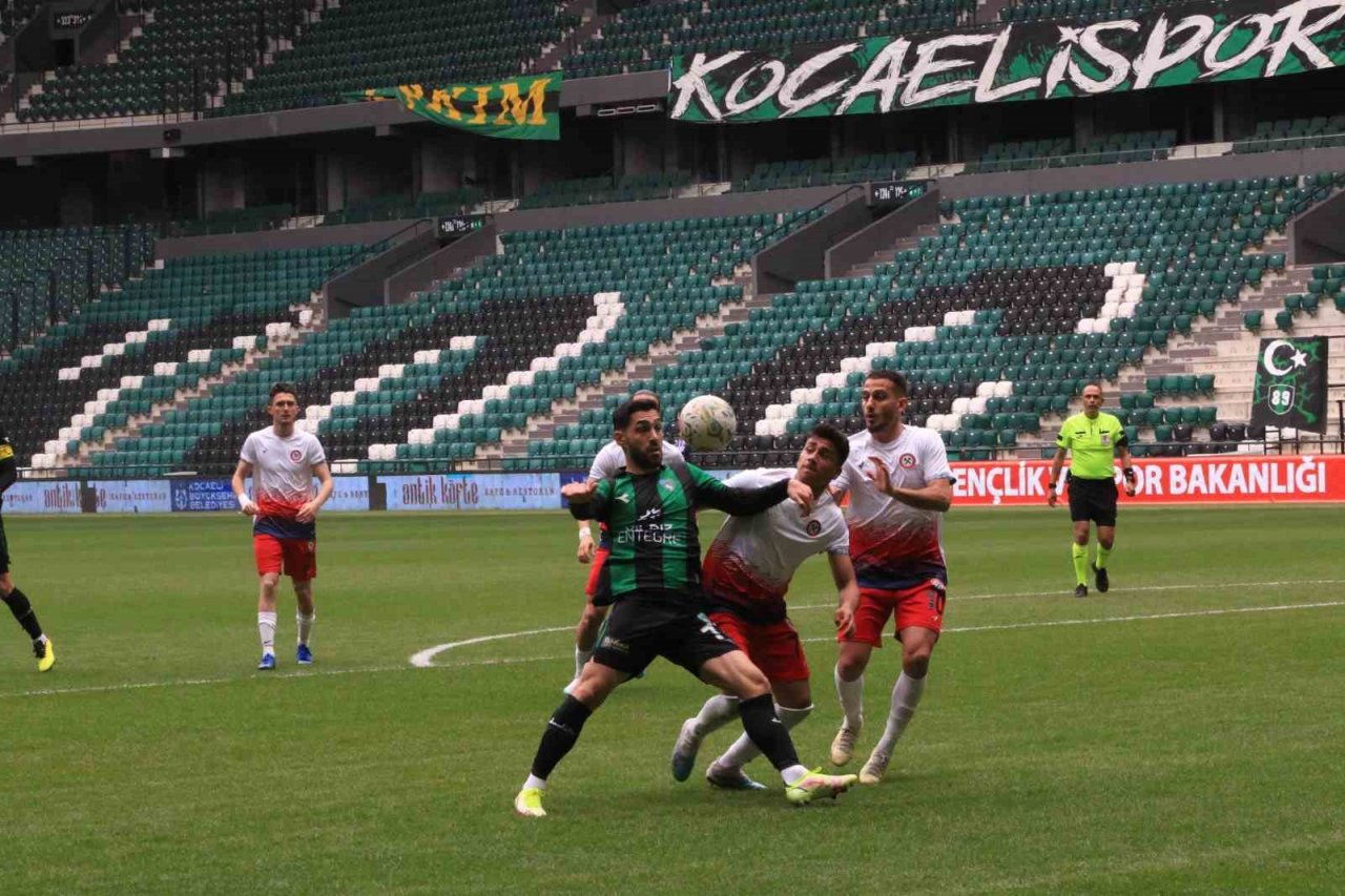 TFF 2. Lig: Kocaelispor: 3 - Zonguldak Kömürspor: 0