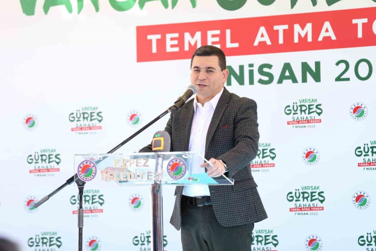 Kepez’den Varsak’a güreş sahası