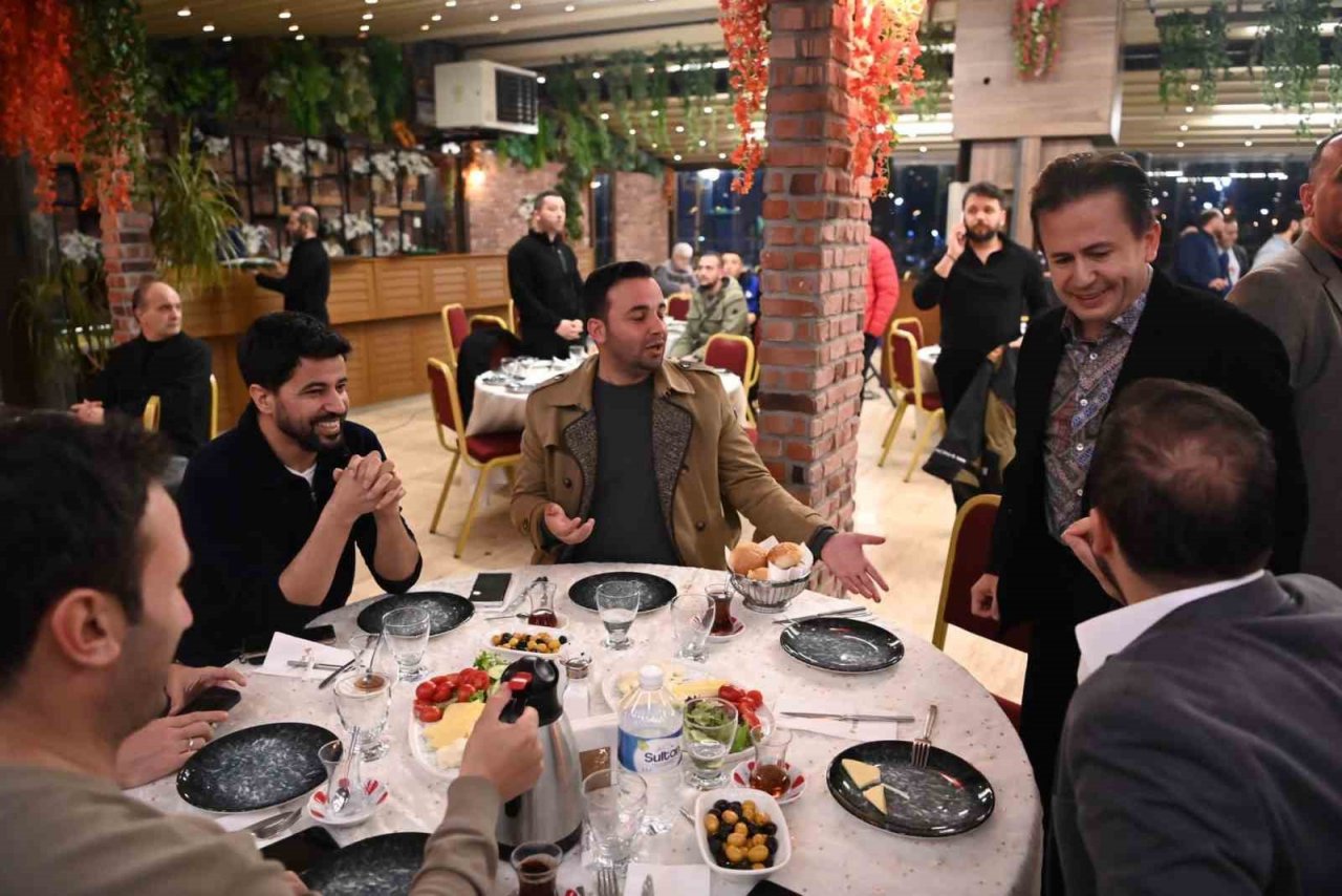 Yazılı ve görsel medya yöneticileri sahurda Tuzla’da buluştu