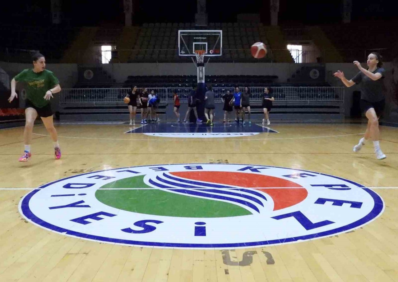 Kepez’in pota sultanları 1. Lig hedefinde