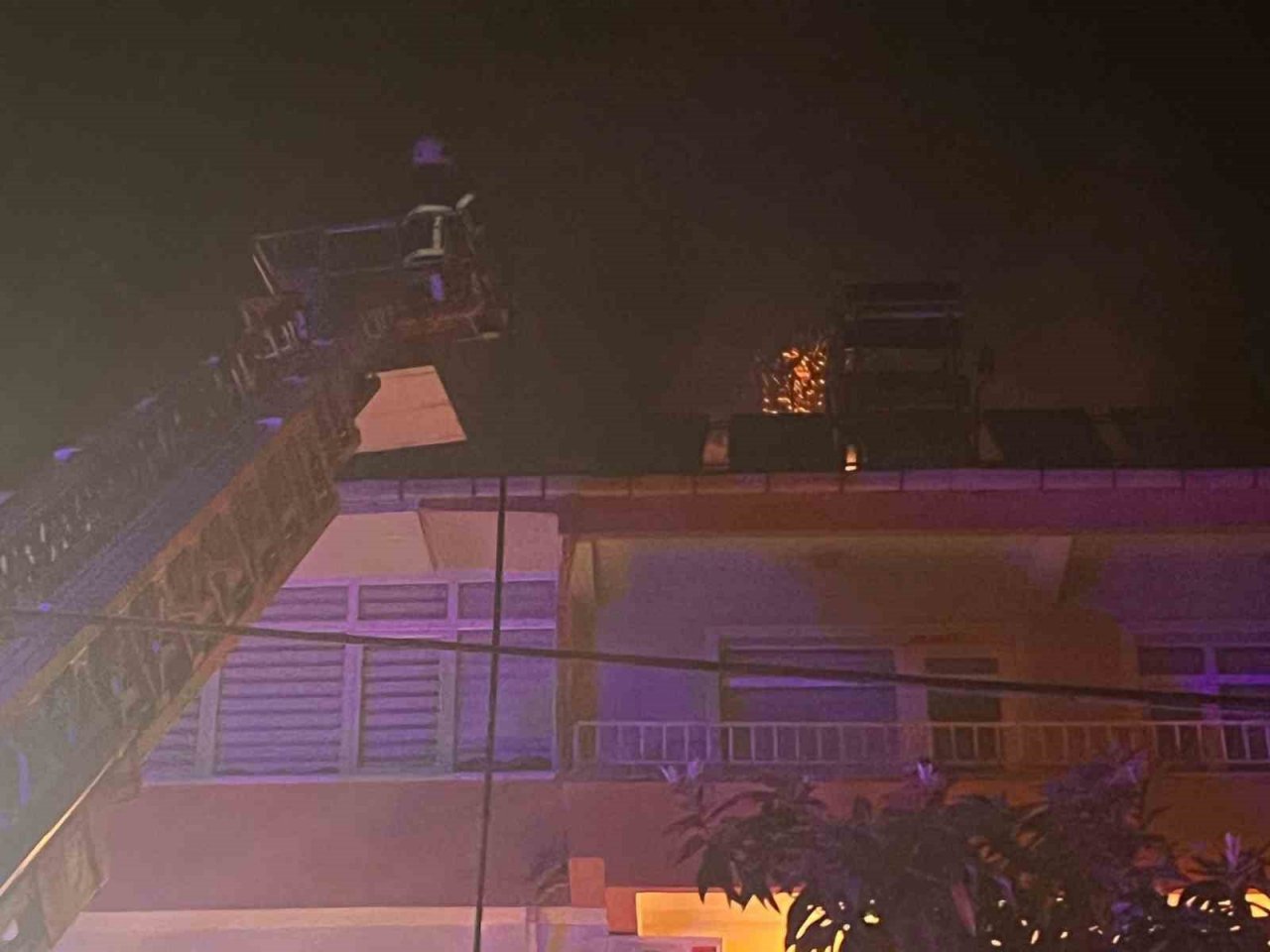 Alaplı’da baca yangını korkuttu