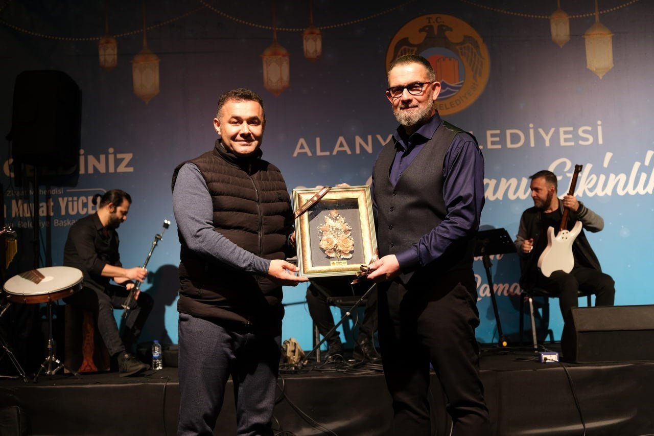 Alanya’da, Ramazan Meydanı İbrahim Sadri’yi ağırladı