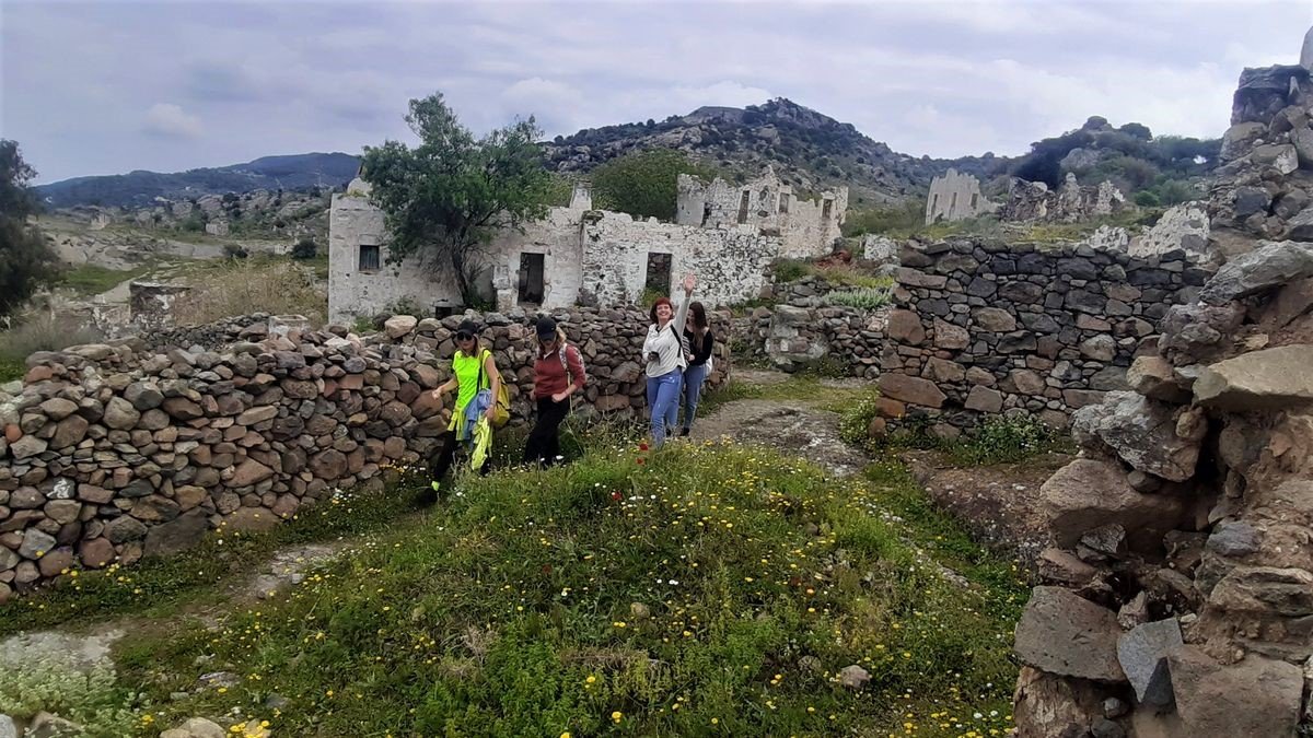 Aydınlı doğaseverler, 600 yıllık bir Türkmen köyü Sandima’yı keşfetti