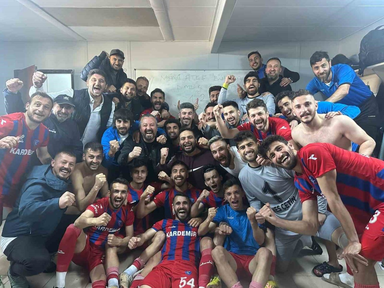 Karabük İdman Yurdu Bartın’dan liderliği garantileyerek döndü