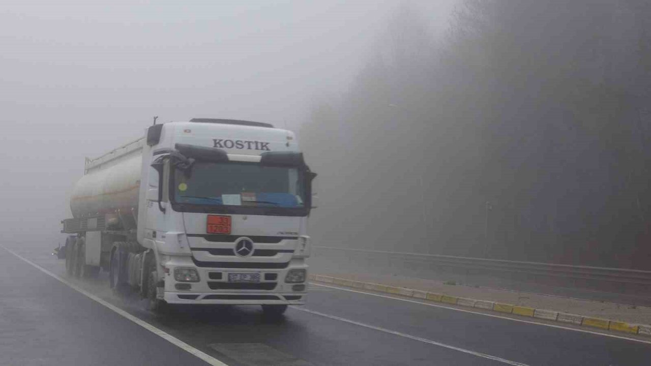 Bolu Dağı’nda göz gözü görmüyor