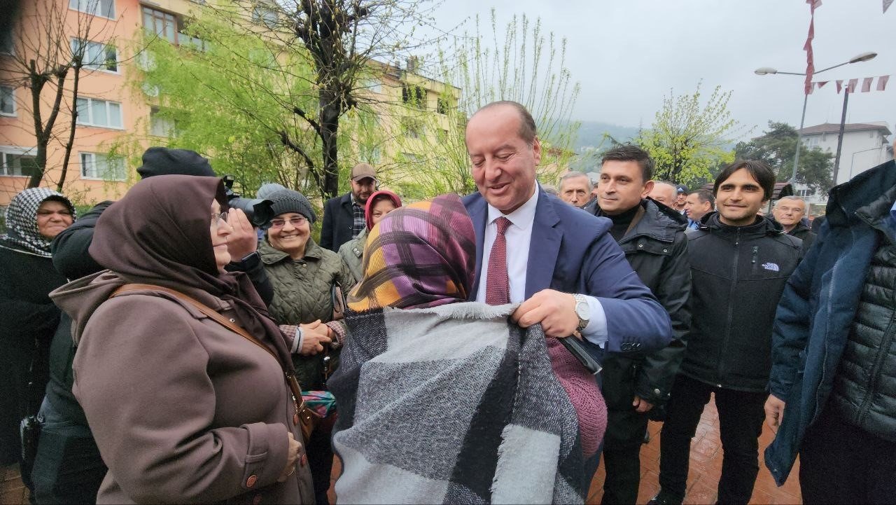 Milletvekili Adayı Akay çalışmalara hızlı başladı
