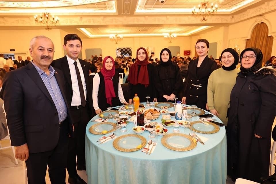 Gebze Belediyesi’nde en düşük maaş 15 bin TL