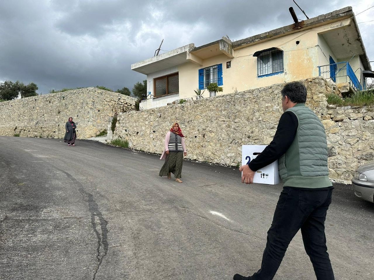 Başkan Kocaman, çadırda gönül sofrasına konuk oldu
