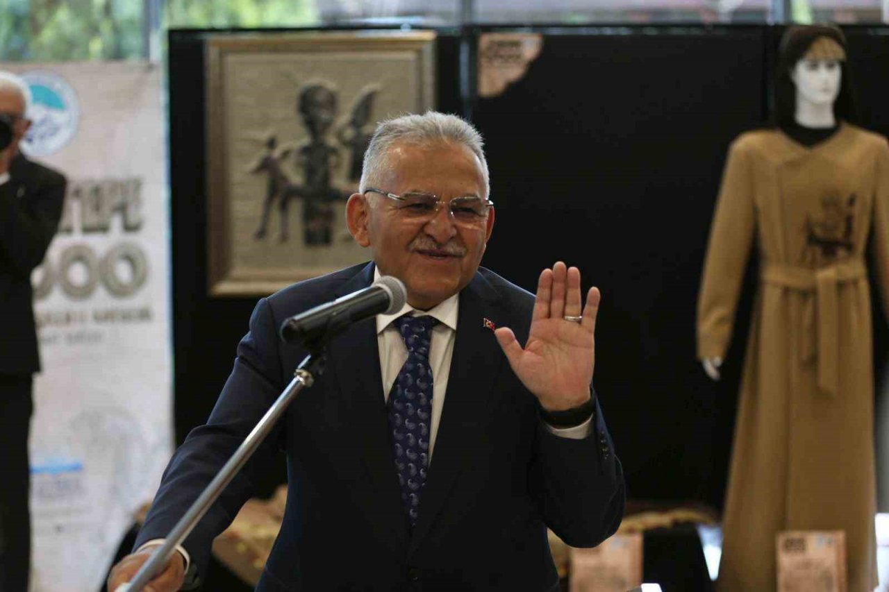 "Kültepe 6000 Ticaretin Başkenti Kayseri" Sergisi açıldı