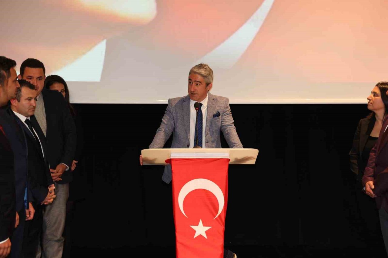 Marmaris Belediyesi’nde, 28 sözleşmeli personel memuriyete geçti