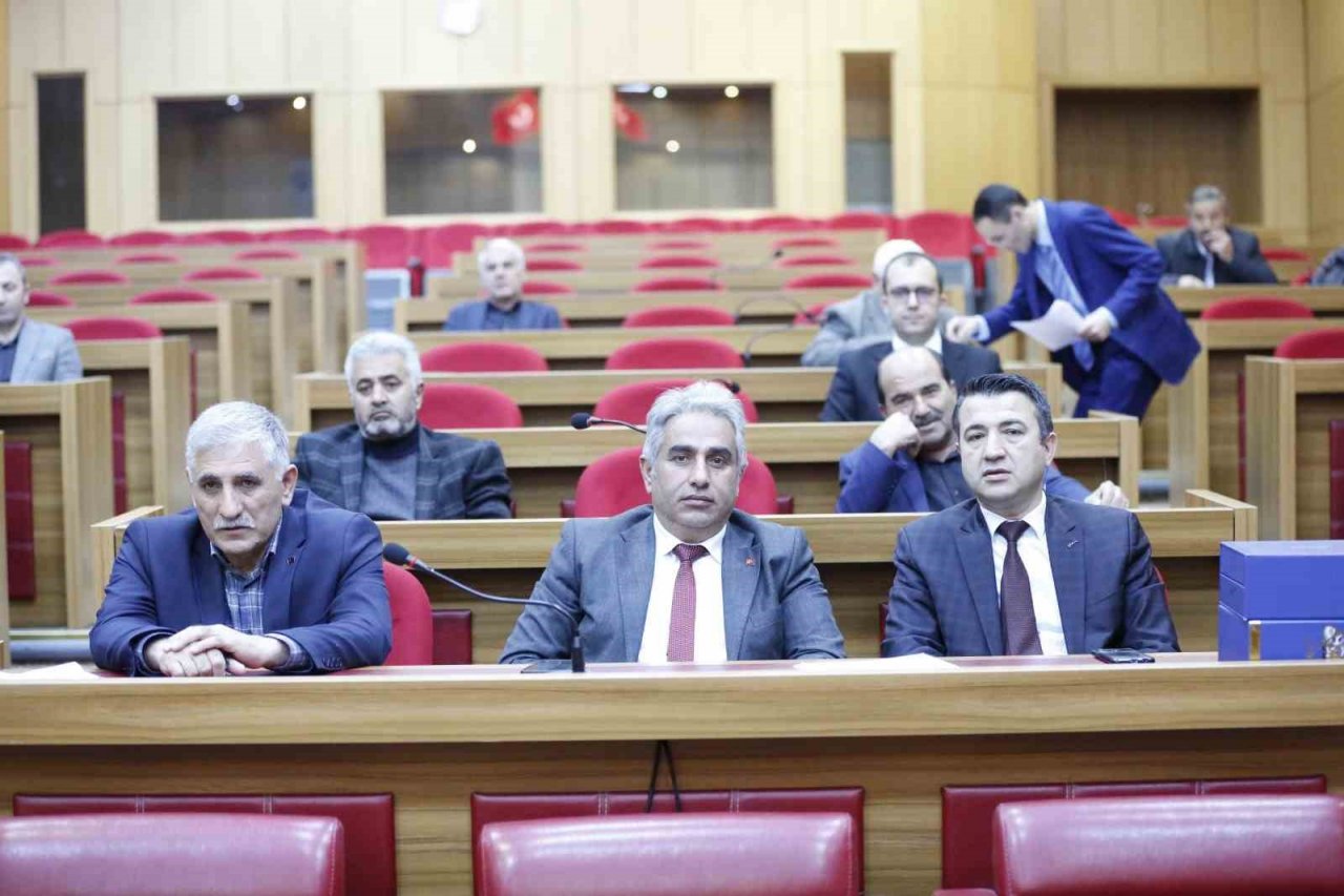 Meclis’te Nisan mesaisi sona erdi