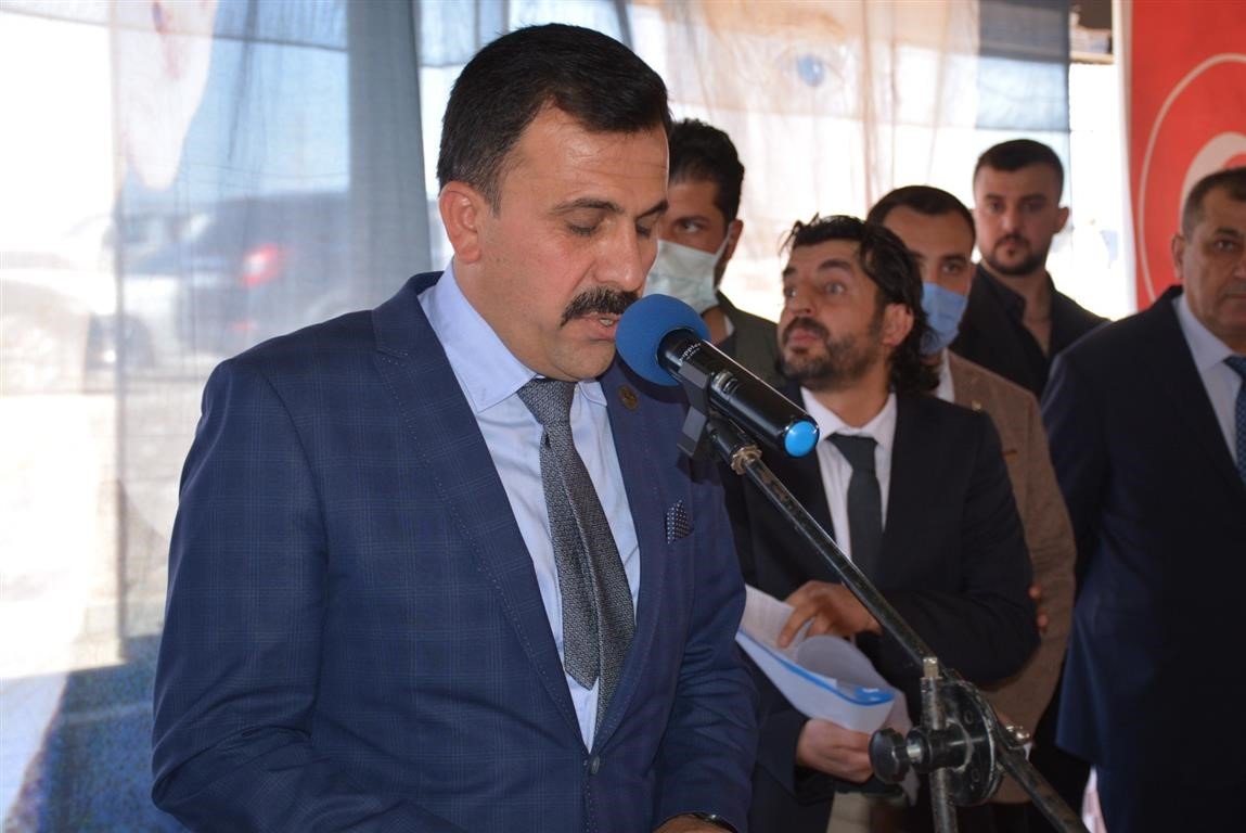 Şırnak’ta aynı aşiretten 4 isim farklı partilerden birinci sıra adayı oldu