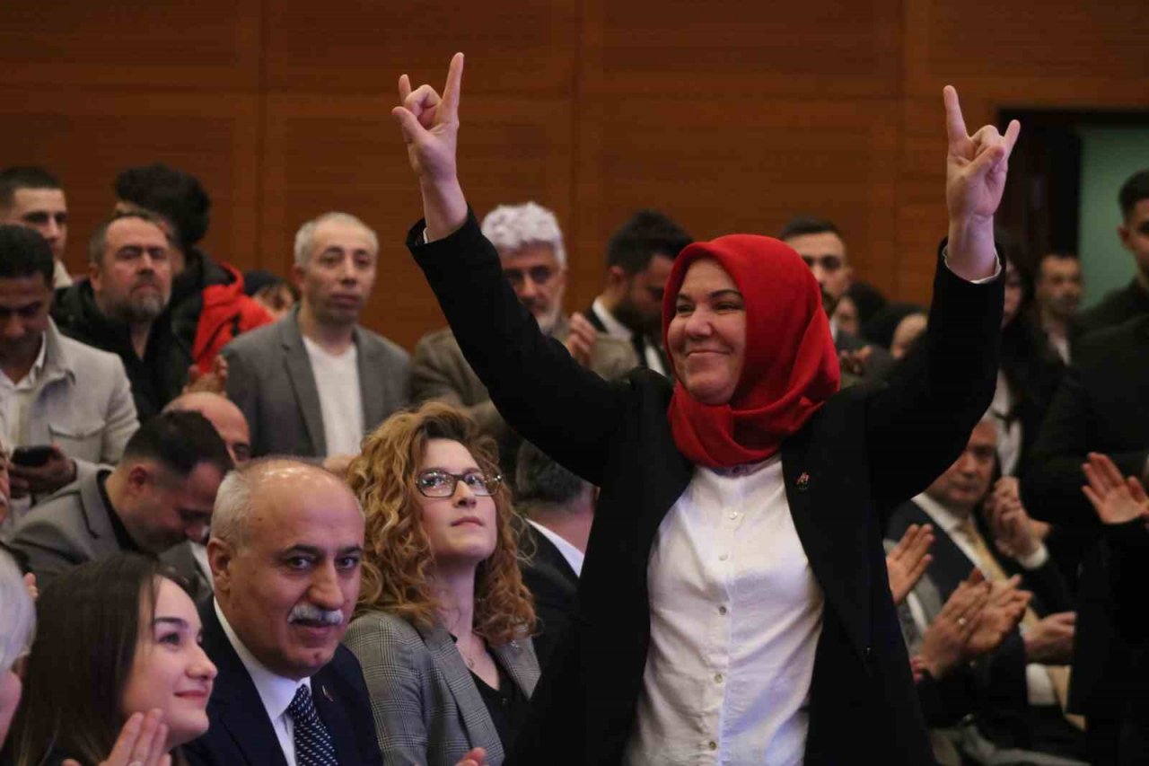 MHP Bursa, 28’inci dönem milletvekillerini tanıttı