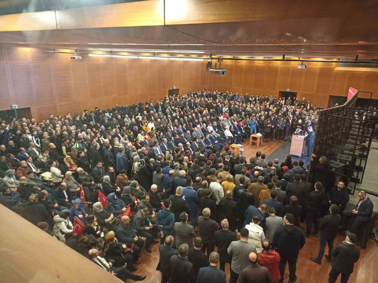MHP Bursa, 28’inci dönem milletvekillerini tanıttı