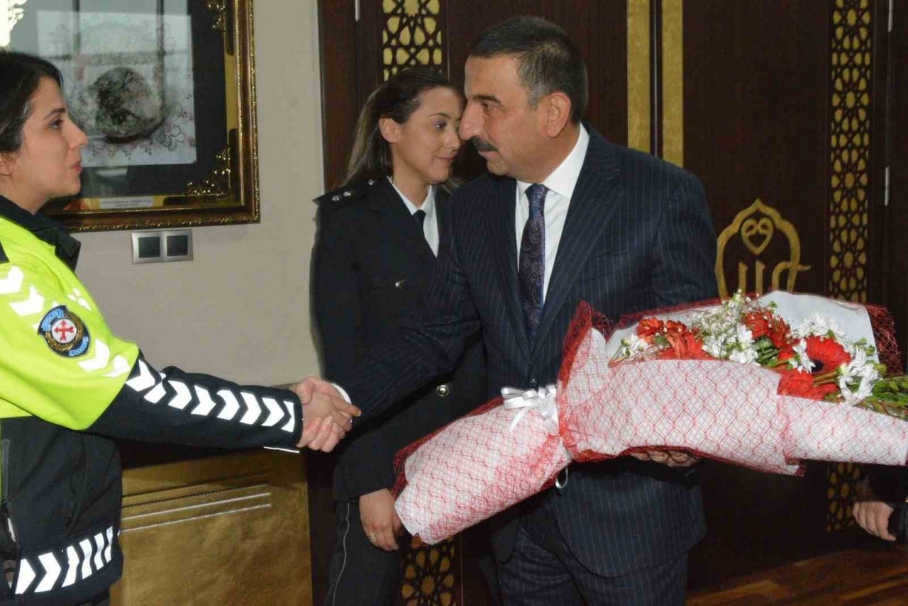 Vali Hacıbektaşoğlu, Polis Teşkilatı’nın 178. kuruluş yıl dönümünü kutladı