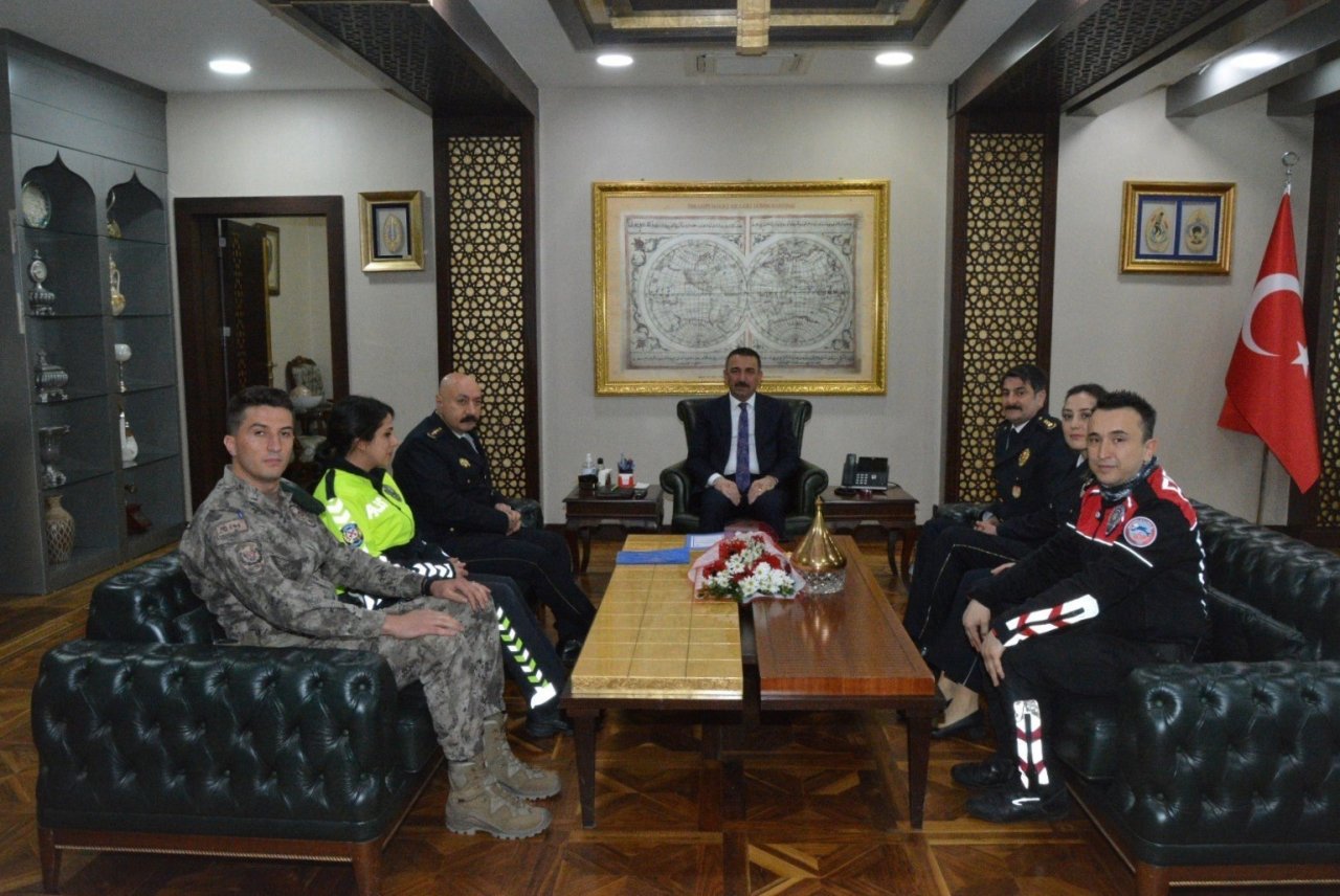 Vali Hacıbektaşoğlu, Polis Teşkilatı’nın 178. kuruluş yıl dönümünü kutladı