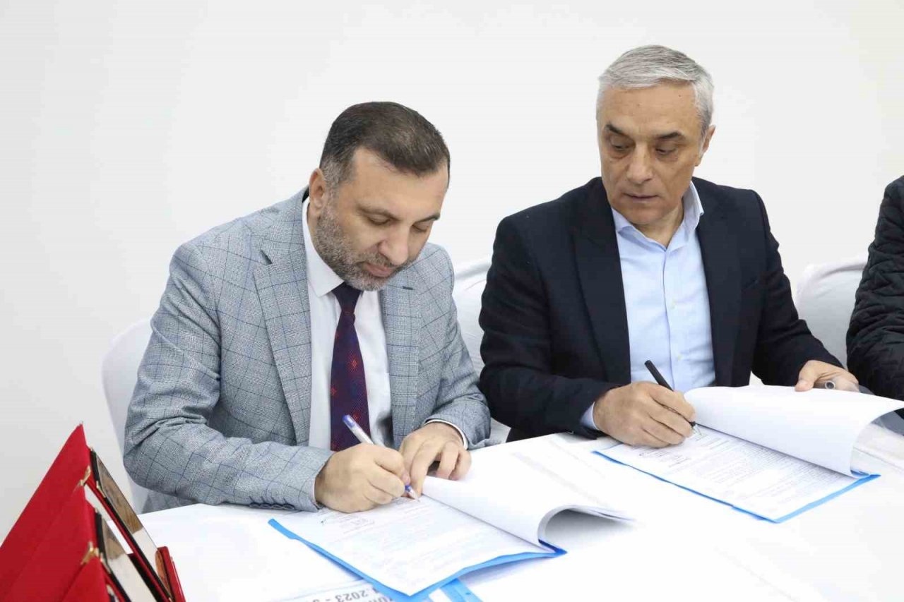 Sarıcaoğlu: "Büyük bir aileyiz"