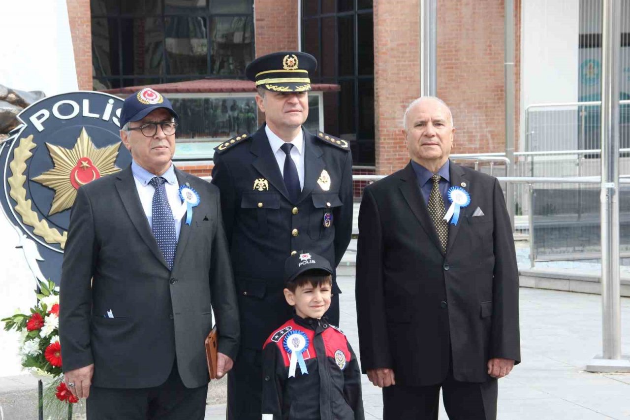 Emniyet teşkilatında buruk tören