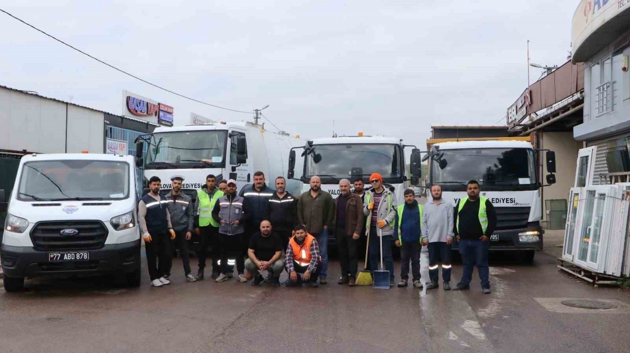 Kirazlı Sanayi Sitesi’nde temizlik çalışması