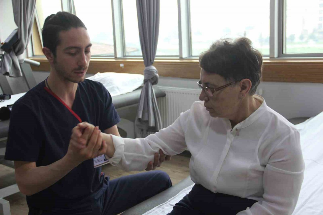 11 Nisan Dünya Parkinson Günü: "Parkinson sadece bir yaşlılık alameti değil”