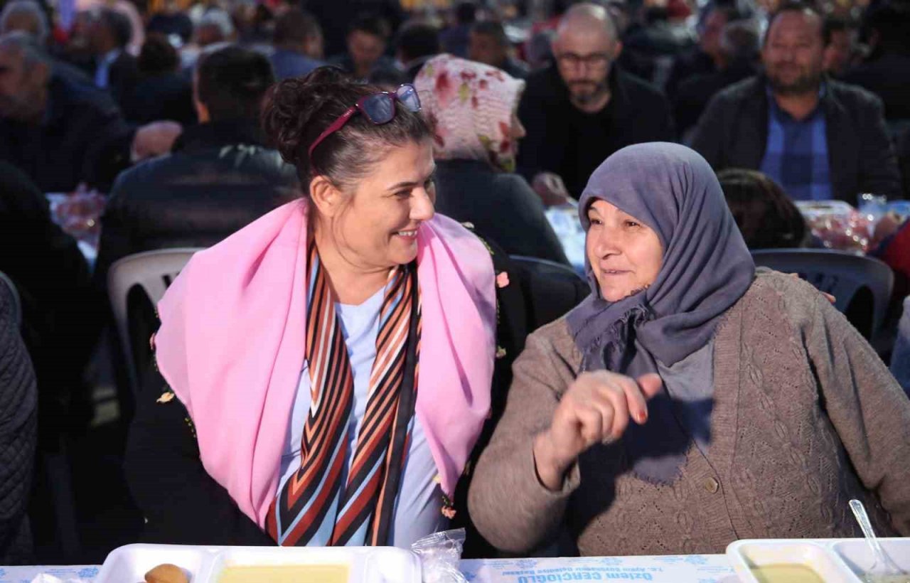 Büyükşehir, iftar programlarına devam ediyor